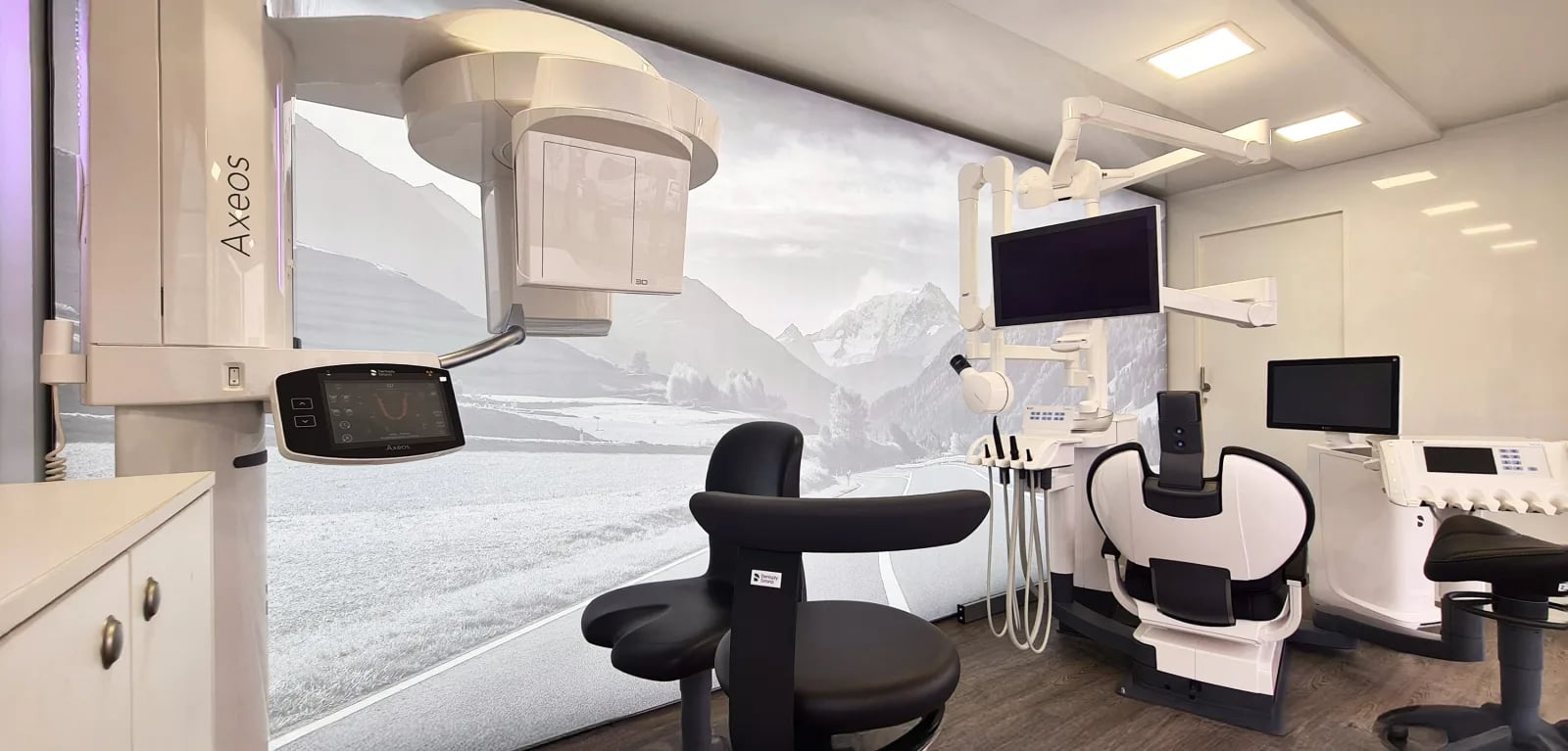 Dentsply Sirona, A roadshow for healthy teeth