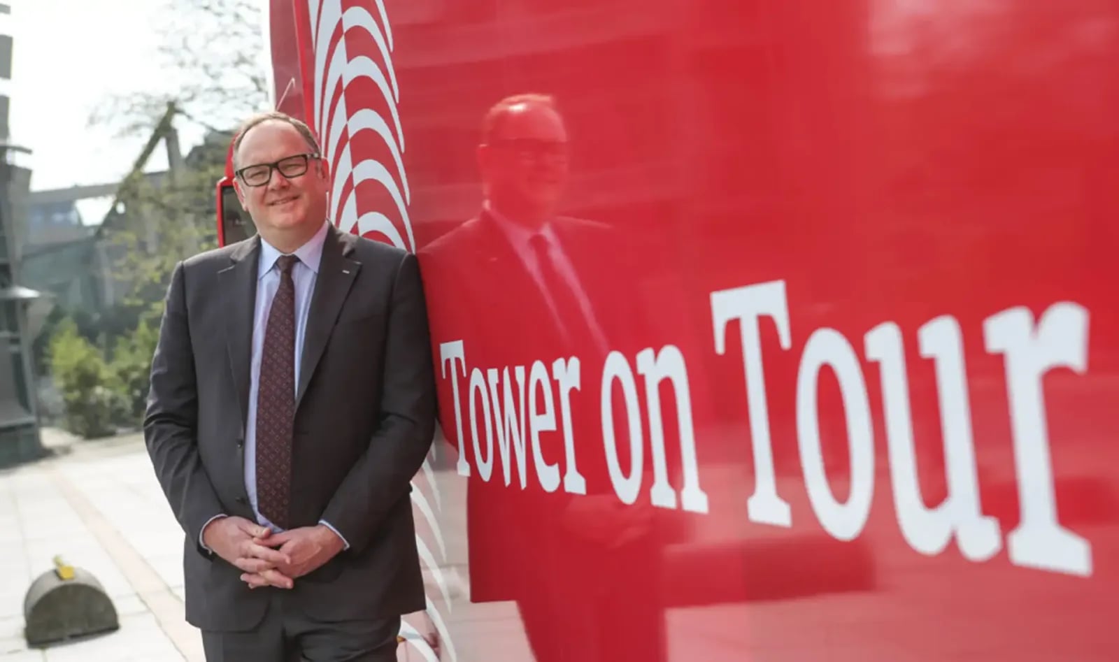 ERGO schickt „Tower on Tour“, An info bus brings expertise straight to sales partners