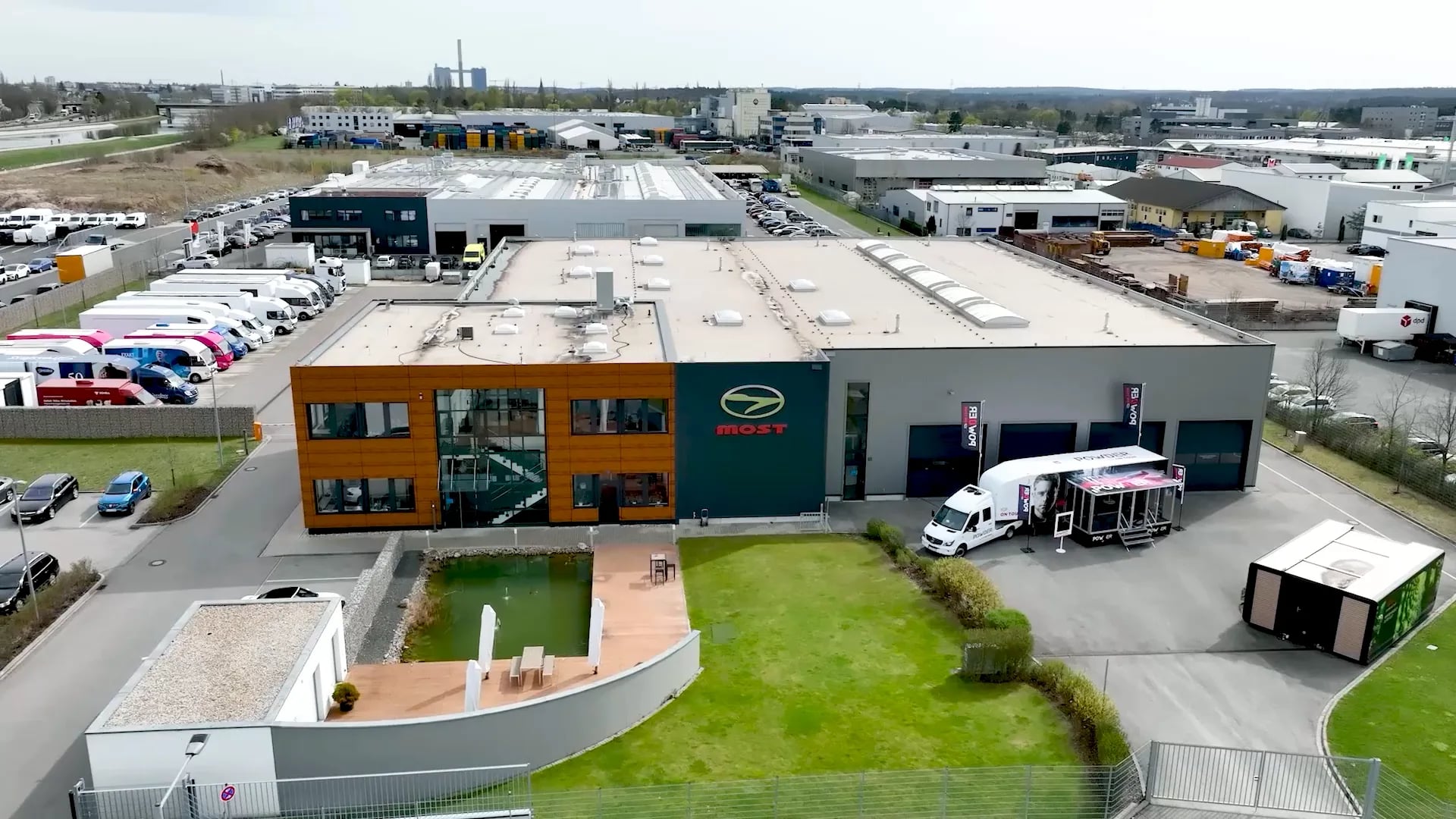 MOST premises in Fürth from the air, hall and vehicles